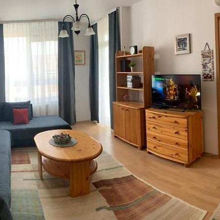 Konig Apartman Iii. Heviz Bagian luar foto